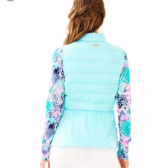 Lilly Pulitzer Elana Puffer Vest 🌊 Sea Salt Blue - Picture 2 of 16